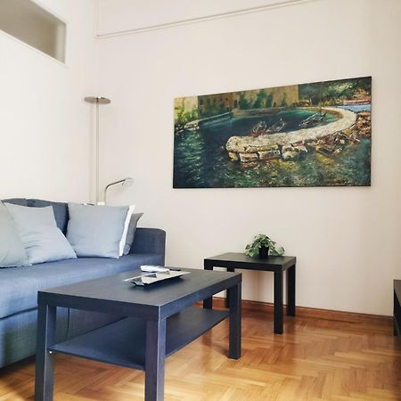 Koukaki Cozy Apartment 5 Minutes To Metro Athens Luaran gambar