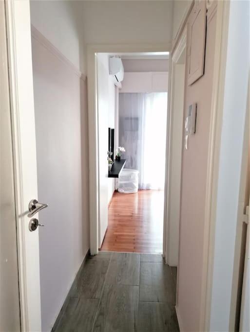Koukaki Cozy Apartment 5 Minutes To Metro Athens Luaran gambar