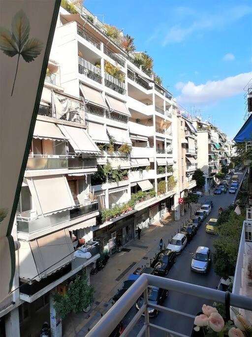 Koukaki Cozy Apartment 5 Minutes To Metro Athens Luaran gambar